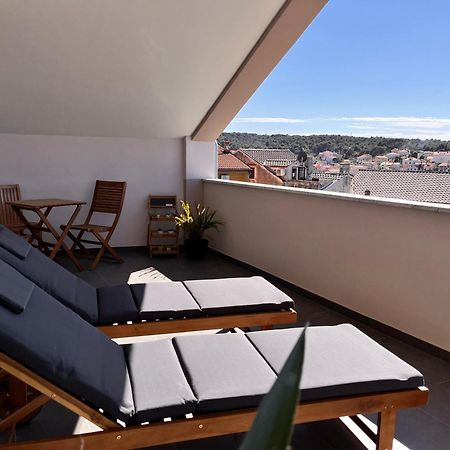 Apartment Oscar Mali Losinj Luaran gambar